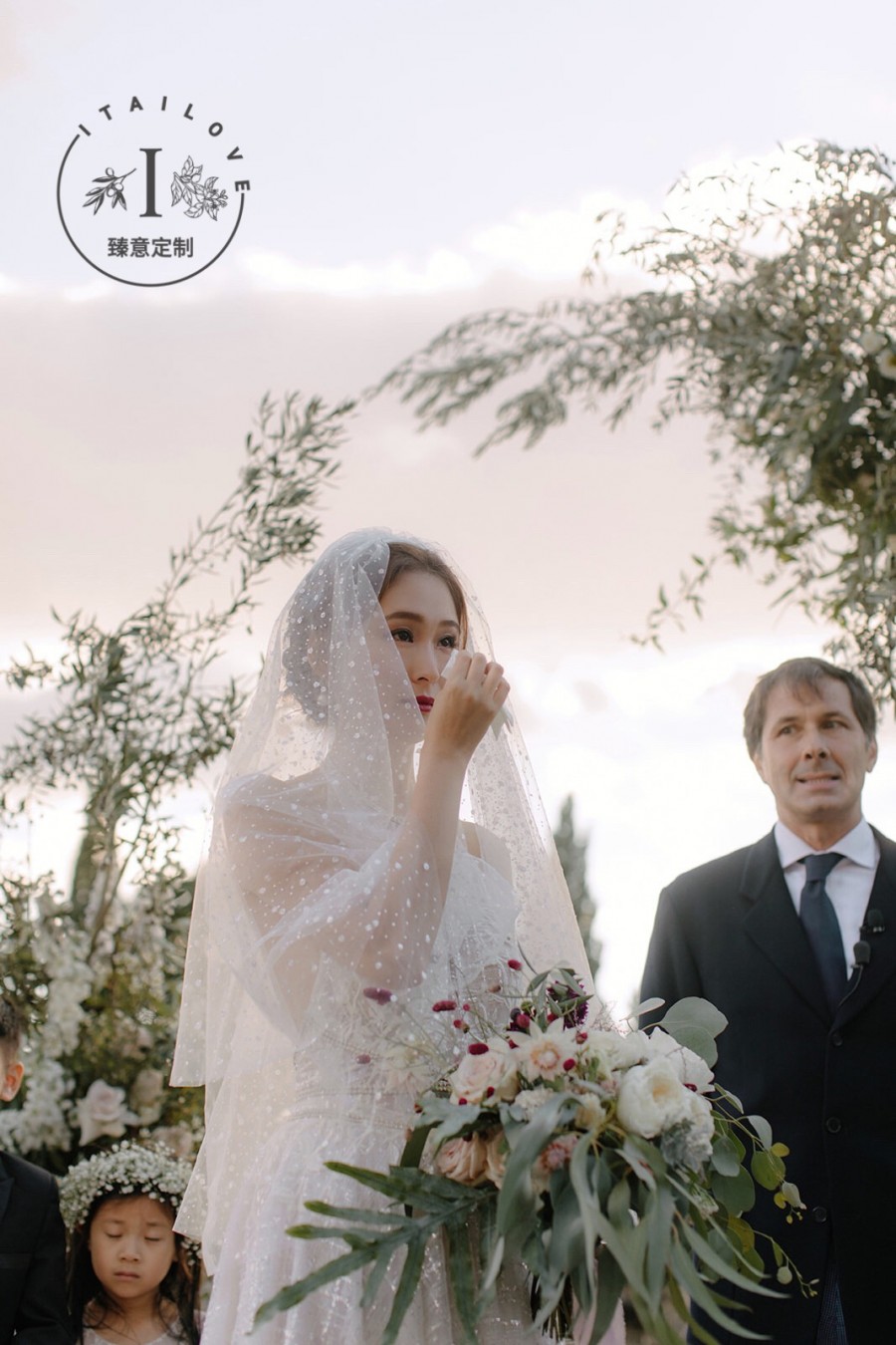 tuosikana-hunli-tuscanywedding10-itailove