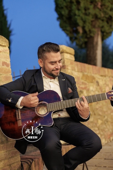 Tuscan castle wedding Castello Banfi Itailove welcome dinner 17
